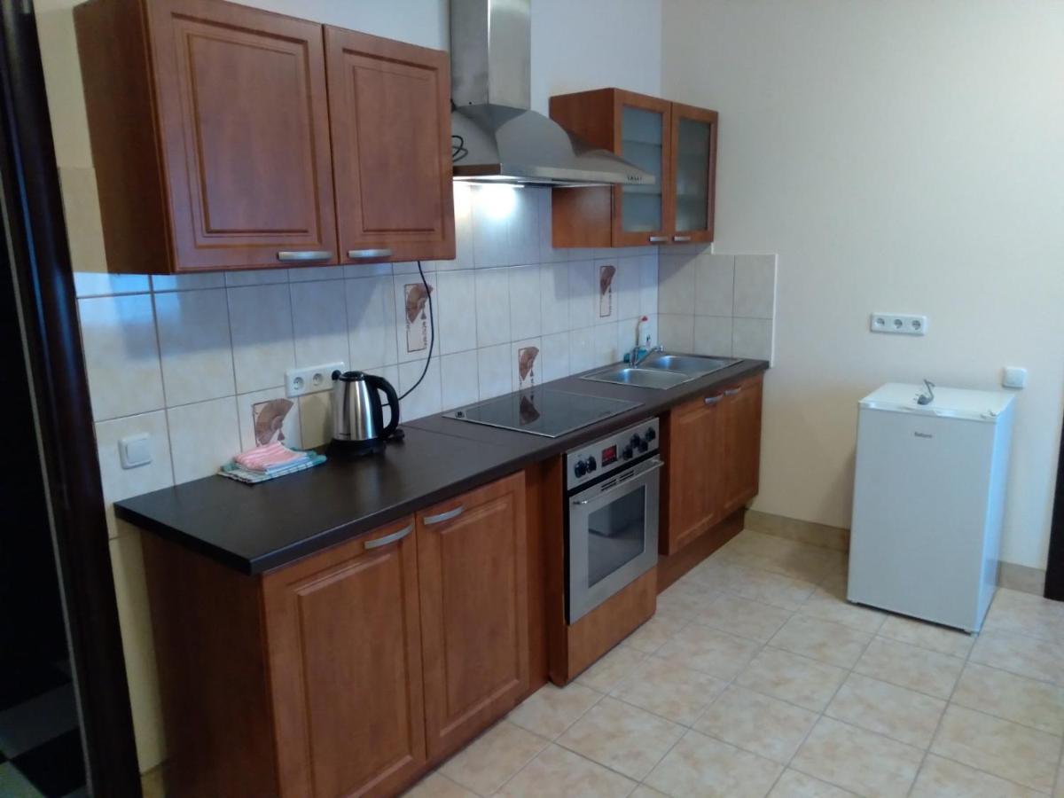 Апартаменты Анна Chernihiv Exterior foto