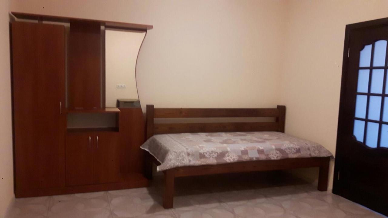 Апартаменты Анна Chernihiv Exterior foto