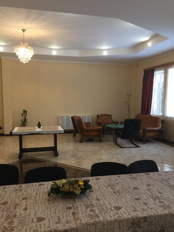 Апартаменты Анна Chernihiv Exterior foto
